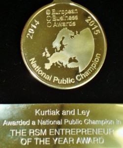 Medal dla najlepszego przedsiębiorcy National Public Champion za książki artystyczne